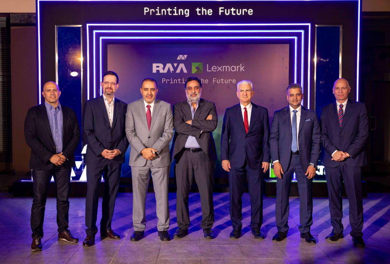 “راية للإلكترونيات” و”ليكسمارك” تجددان شراكتهما الاستراتيجية لدعم كفاءة الأعمال في مصر