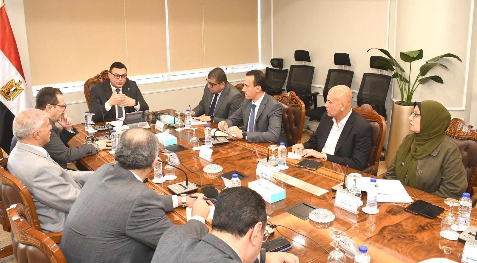 وزير الإسكان يتابع ملفات العمل بهيئة المجتمعات العمرانية الجديدة