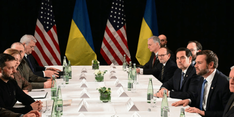 أمريكا ؛ أوكرانيا