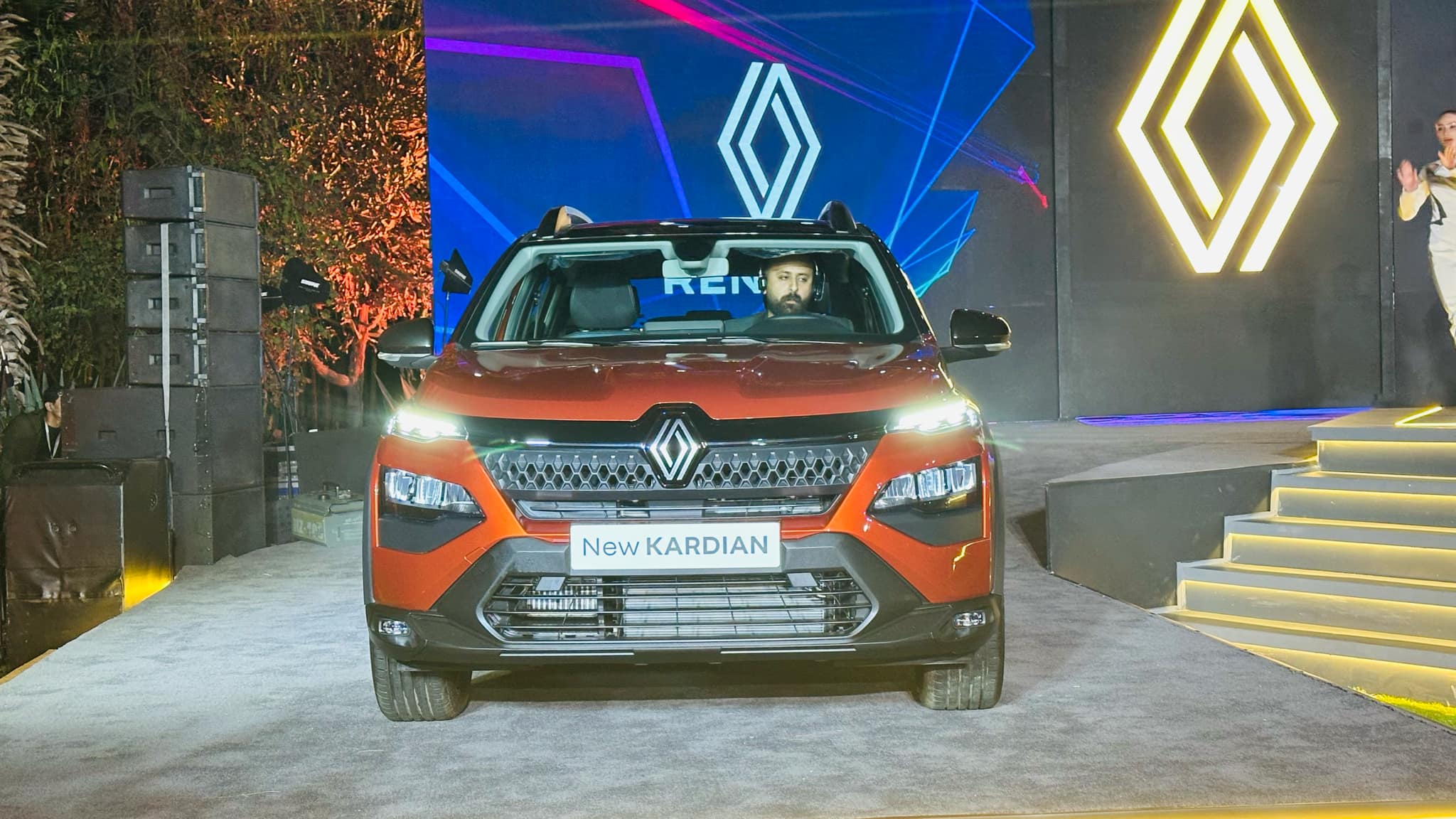 Messenger creation F07E5F44 F3E0 433F 85FE 3DF007D99C4E