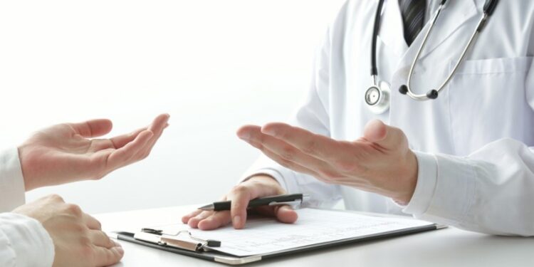 الحكومة تنظم إجراءات إنشاء وتشغيل المراكز الطبية المُتخصصة