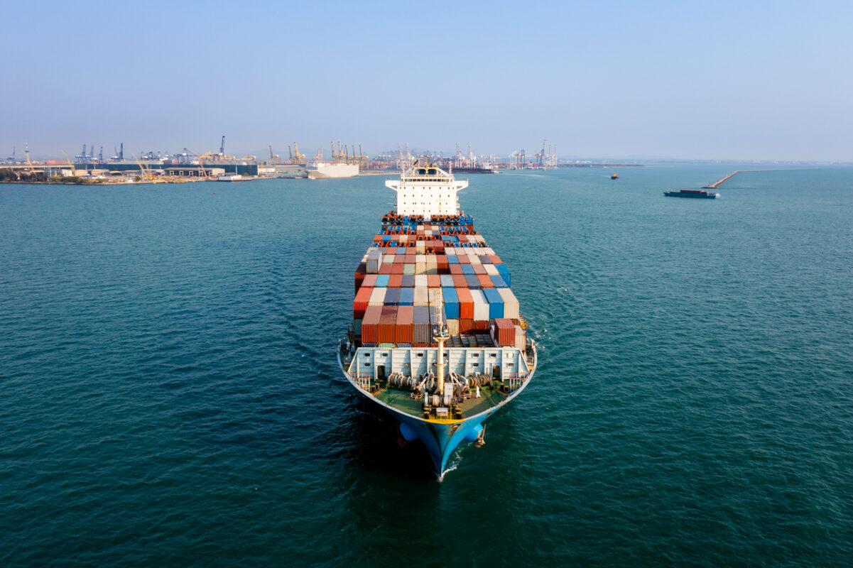 الشحن البحري ؛ النقل البحري