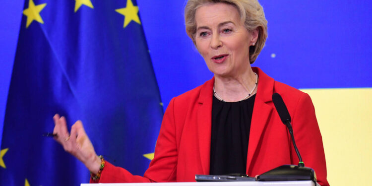 أورسولا فون دير لاين