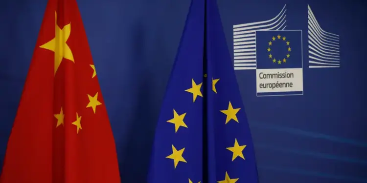 الرئيس الصيني يؤكد على ضرورة التعاون مع الاتحاد الأوروبي لمواجهة الحرب التجارية