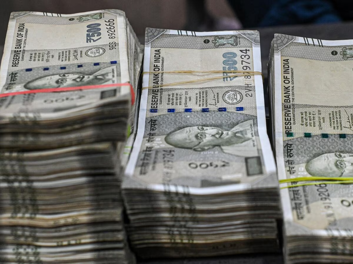 الروبية الهندية