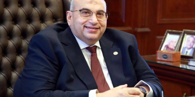 رئيس جمعية خبراء الضرائب أشرف عبد الغني