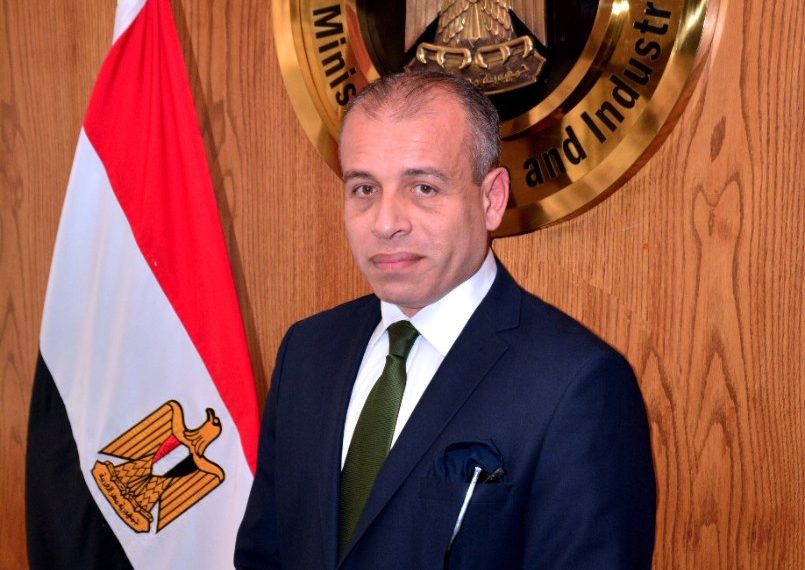 يحيى الواثق بالله رئيس جهاز التمثيل التجاري