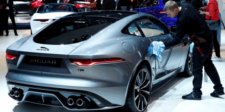 جاكوار لاند روفر