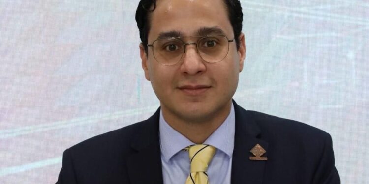 باسم لطفي.. مقرر مساعد لجنة الاستثمار الخاص بالحوار الوطنى