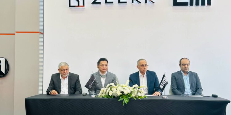 «المصرية العالمية» تفتتح مركزًا لصيانة سيارات «زيكر» الكهربائية في مصر