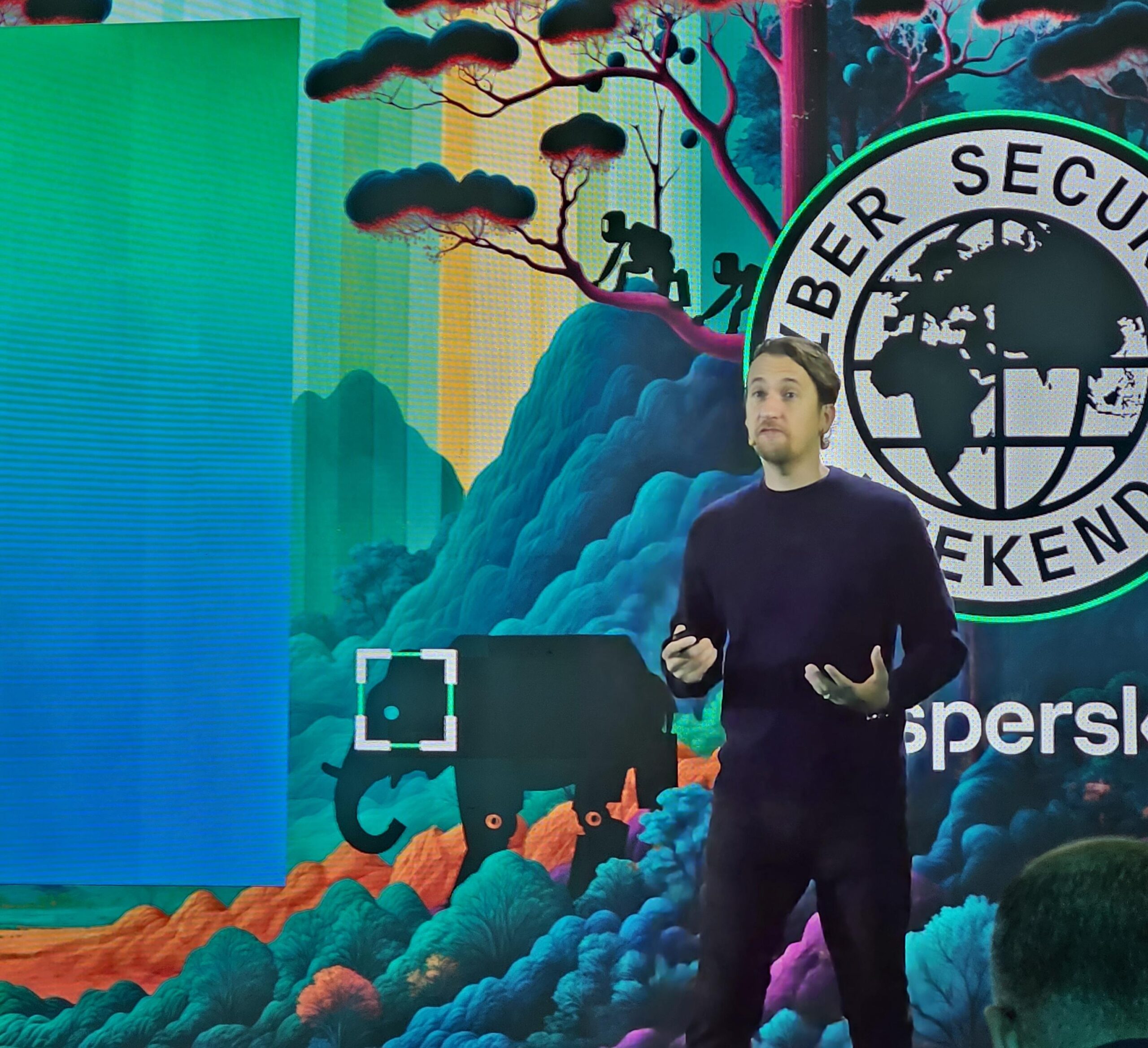 سيرجي لوزكين، رئيس فريق البحث في "كاسبرسكي