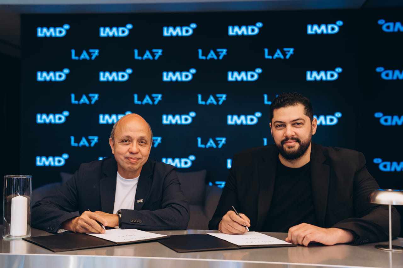 received 999927912339025