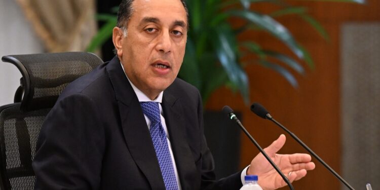 رئيس الوزراء يُشكل "لجنة أزمات" لمتابعة تداعيات الأزمة الإيرانية ـ الاسرائيلية