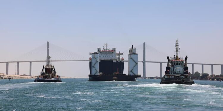 قناة السويس