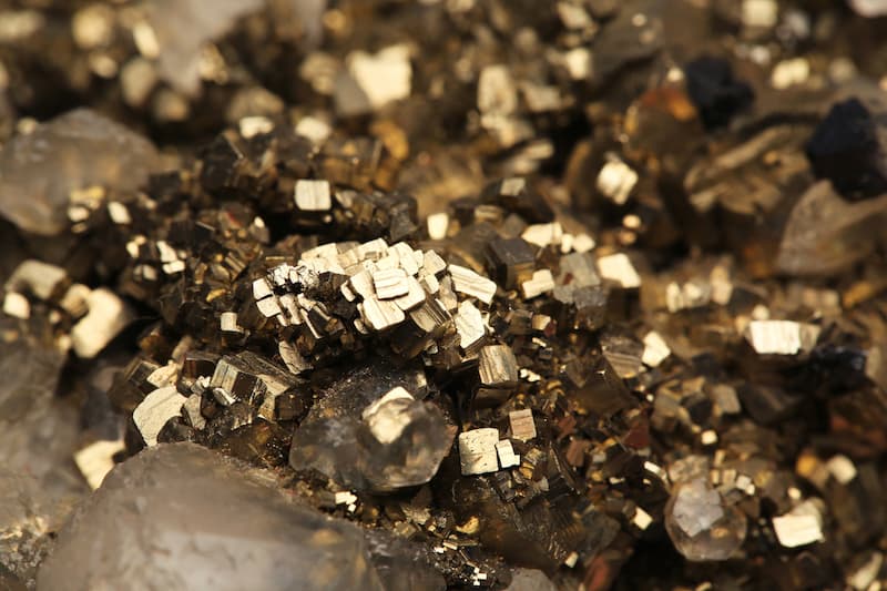 المعادن النادرة