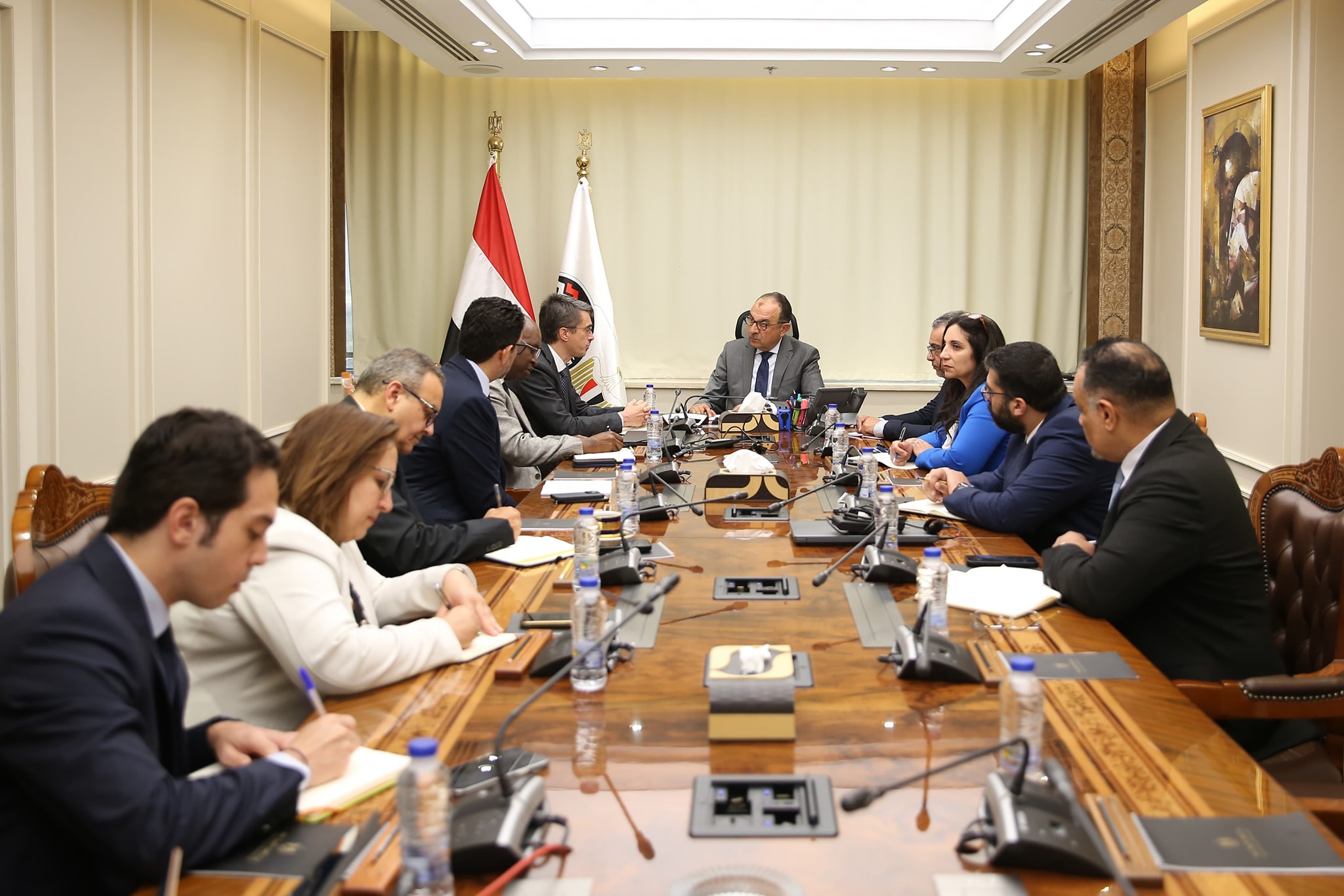 "قطاع الأعمال" تبحث تعزيز التعاون مع مجموعة البنك الدولي