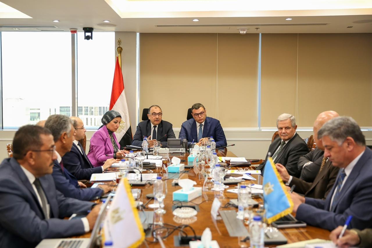 وزيرا الإسكان وقطاع الأعمال يبحثان مستجدات التعاون في تطوير الأصول 