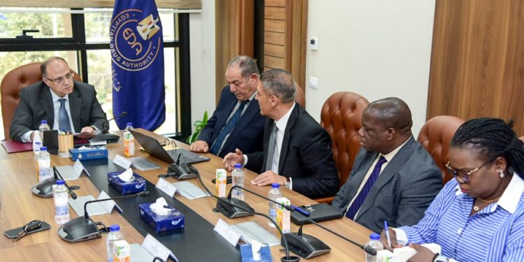 "وادي النيل" تبحث إنشاء مصنع للأدوية في زامبيا