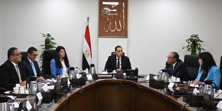 الحكومة تعتزم طرح بعض الفرص الاستثمارية في مصر على الشركات الأمريكية