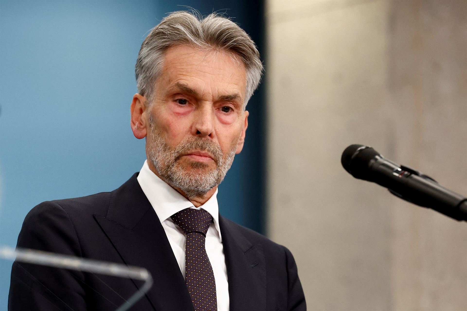 رئيس وزراء هولندا: الرسوم الجمركية الأمريكية على الاتحاد الأوروبي مقلقة