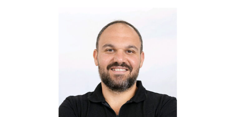 أحمد زكي، الشريك المؤسس والرئيس التنفيذي لشركة اقرألي