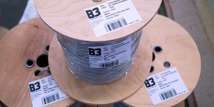 "بي 3 إنترناشونال" الإيطالية توسع أعمالها في مصر والخليج