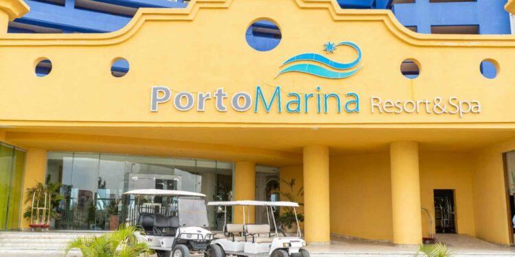 "بورتو مارينا " يحصد شهادتي ISO للجودة البيئية وسلامة الغذاء