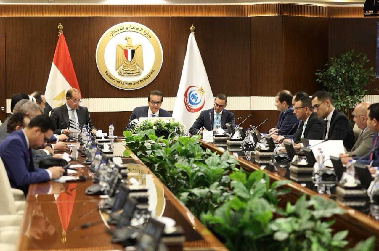 "عبدالغفار": ضوابط للمساهمة التكافلية لضمان استدامة تمويل "التأمين الصحي الشامل"