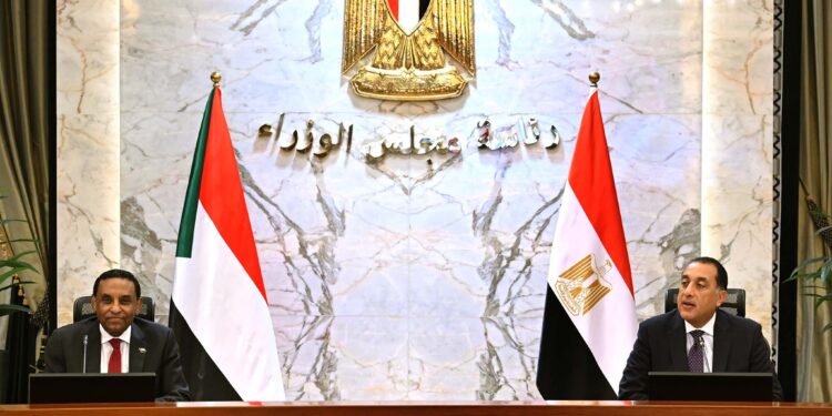 مصر والسودان تبحثان تعزيز التعاون في المرحلة المقبلة