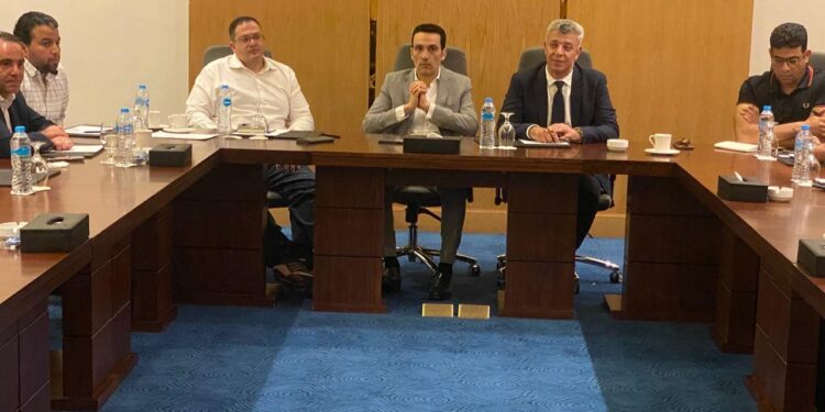 "مستثمري الطاقة الشمسية ببنبان" تعتزم اختيار استشاري لإعداد خطة عمل لـ5 أعوام