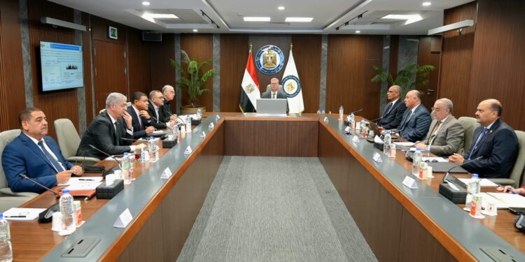 وزير البترول: مشروع مجمع البحر الأحمر للبتروكيماويات من أهم المشروعات الداعمة للاقتصاد