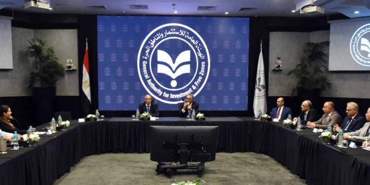 "الاستثمار" تستهدف تشغيل 4 مناطق حرة عامة جديدة بنهاية 2026