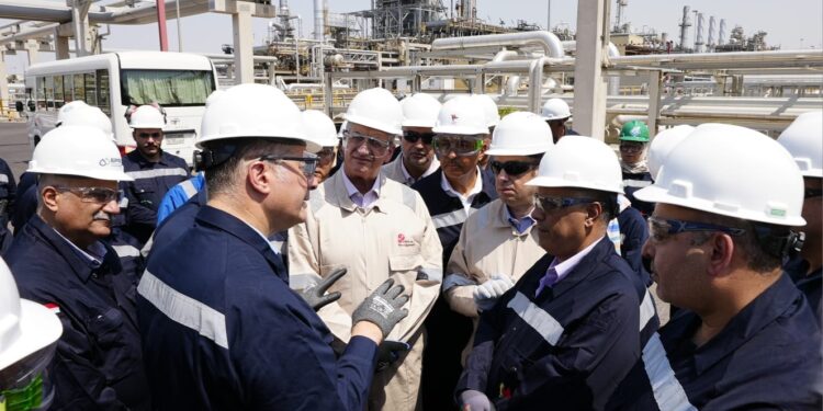 "مصفاة ميدور" ترفع طاقتها إلى 160 ألف برميل يوميًا