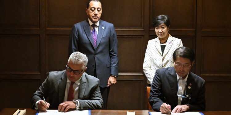 "اقتصادية القناة" تتعاون مع حكومة طوكيو في مجال الهيدروجين الأخضر