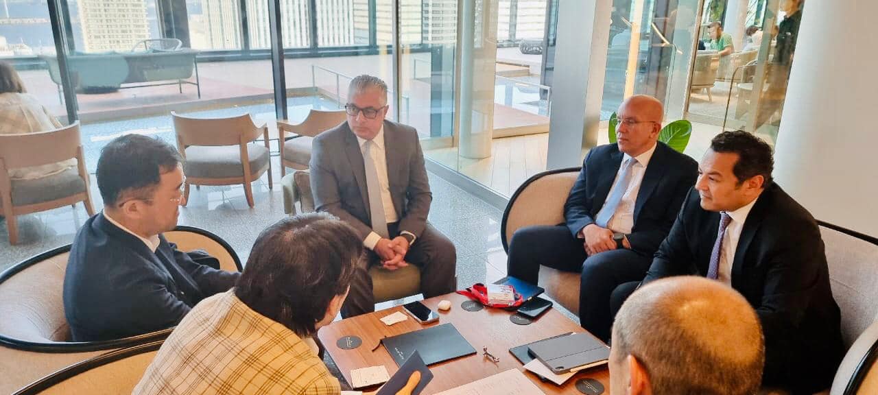 "اقتصادية القناة" تبحث مع "تويوتا تسوشو" موعد افتتاح محطة رورو "شرق بورسعيد"