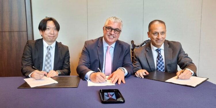 تموين السفن بالوقود الأخضر على مائدة مباحثات "اقتصادية القناة" مع شركات يابانية