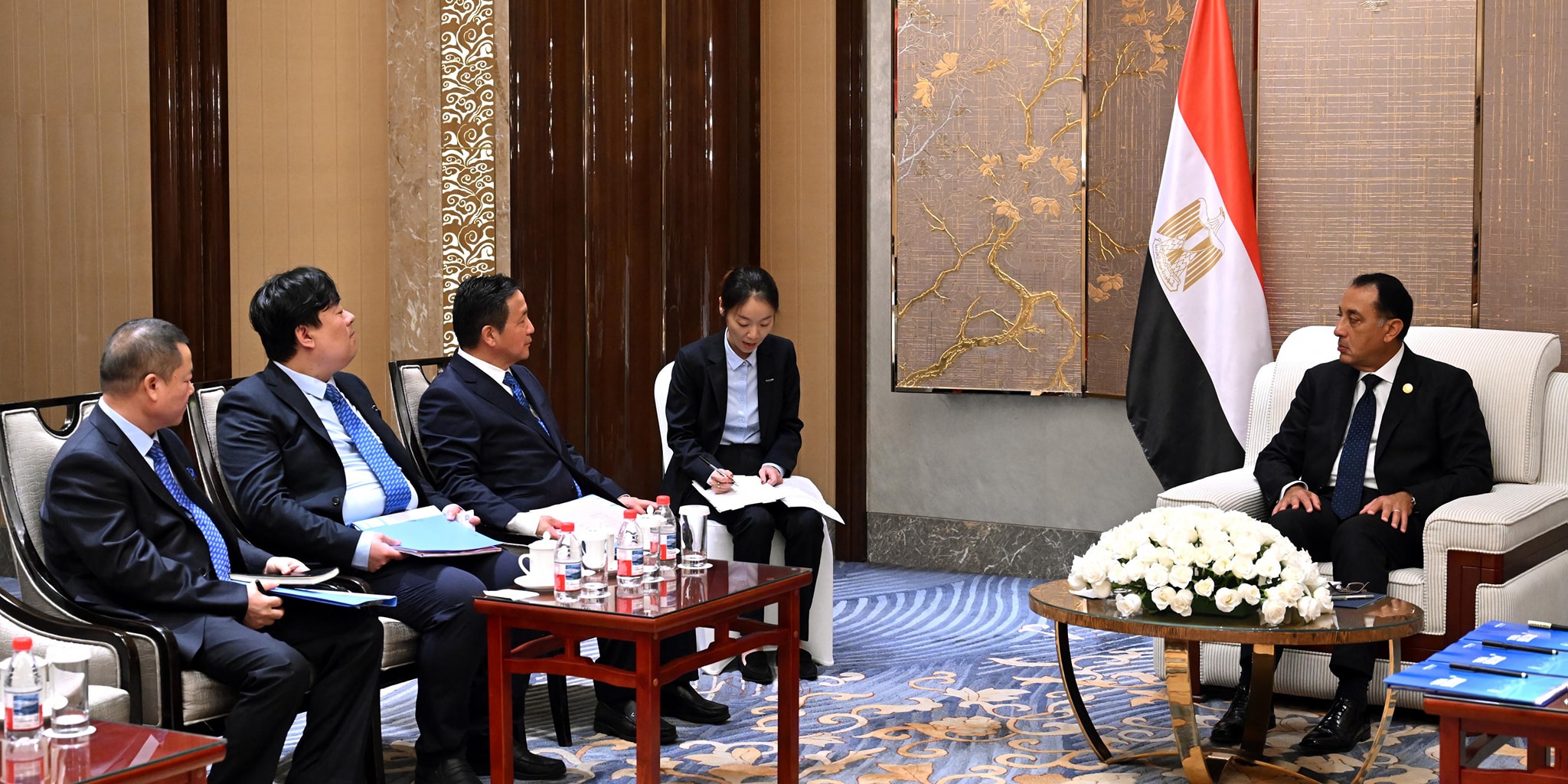 300 مليون دولار استثمارات "TBEA" الصينية للمعدات الكهربائية في مصر