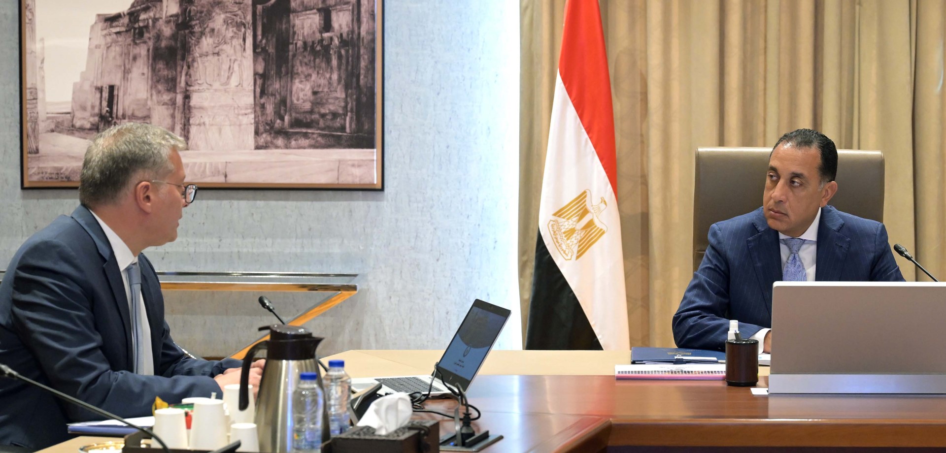 رئيس الوزراء يتابع ملفات عمل وزارة البترول والثروة المعدنية