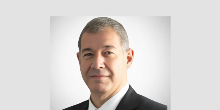 شريف العطفي، رئيس قطاع الطاقة بمكتب «التميمي ومشاركوه»