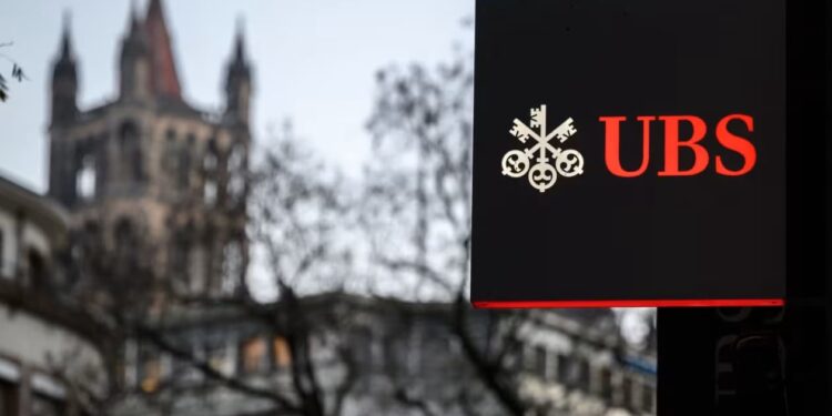 بنك يو بي إس ؛ البنوك السويسرية