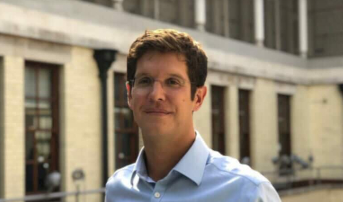 تشارلي جارنيت مدير إدارة التجارة والاستثمار في مصر وليبيا بالسفارة البريطانية بالقاهرة