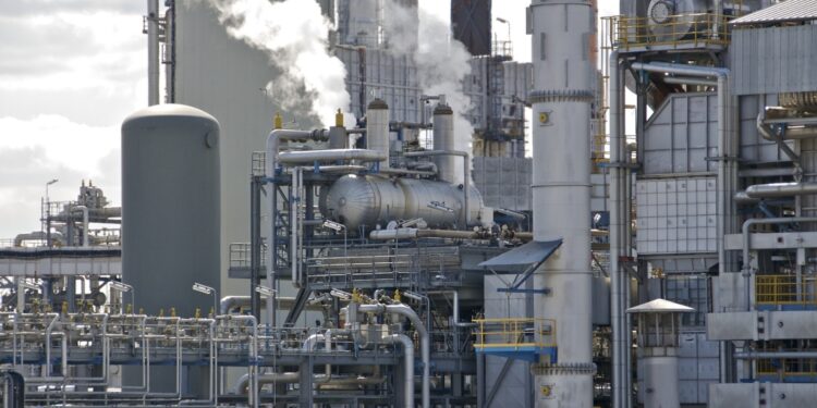 قطاع التكرير