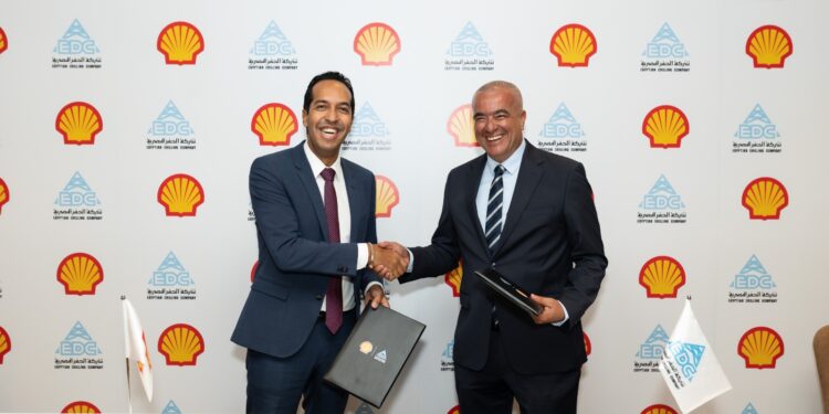 "شل للزيوت" و"الحفر المصرية" تجددان شراكتهما الاستراتيجية لمدة خمس سنوات