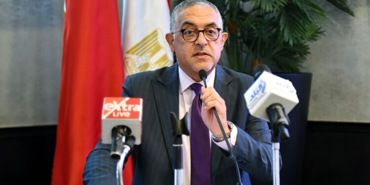 حسام هيبة: مصر تتصدر أفريقيا في جذب الاستثمارات الأجنبية بـ46 مليار دولار