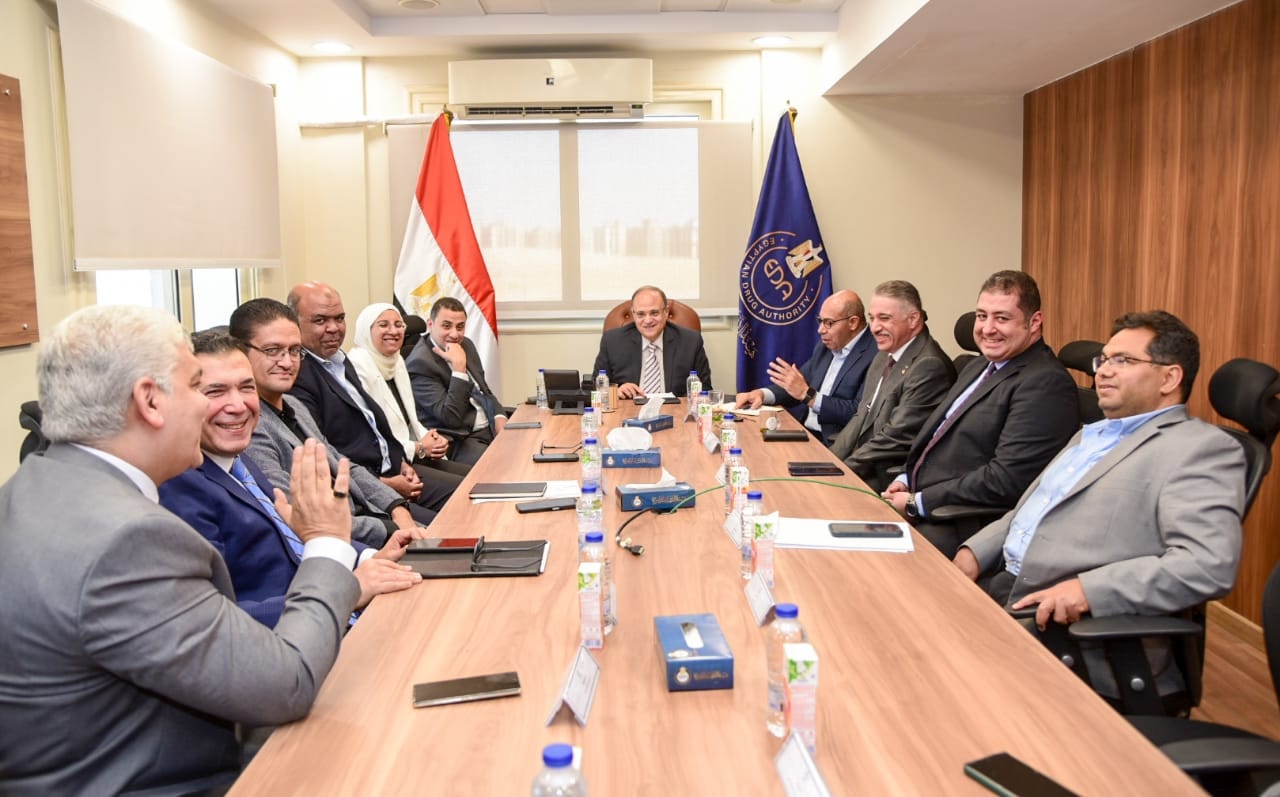 "هيئة الدواء" تبحث آليات تنفيذ مشروع الروشتة الرقمية