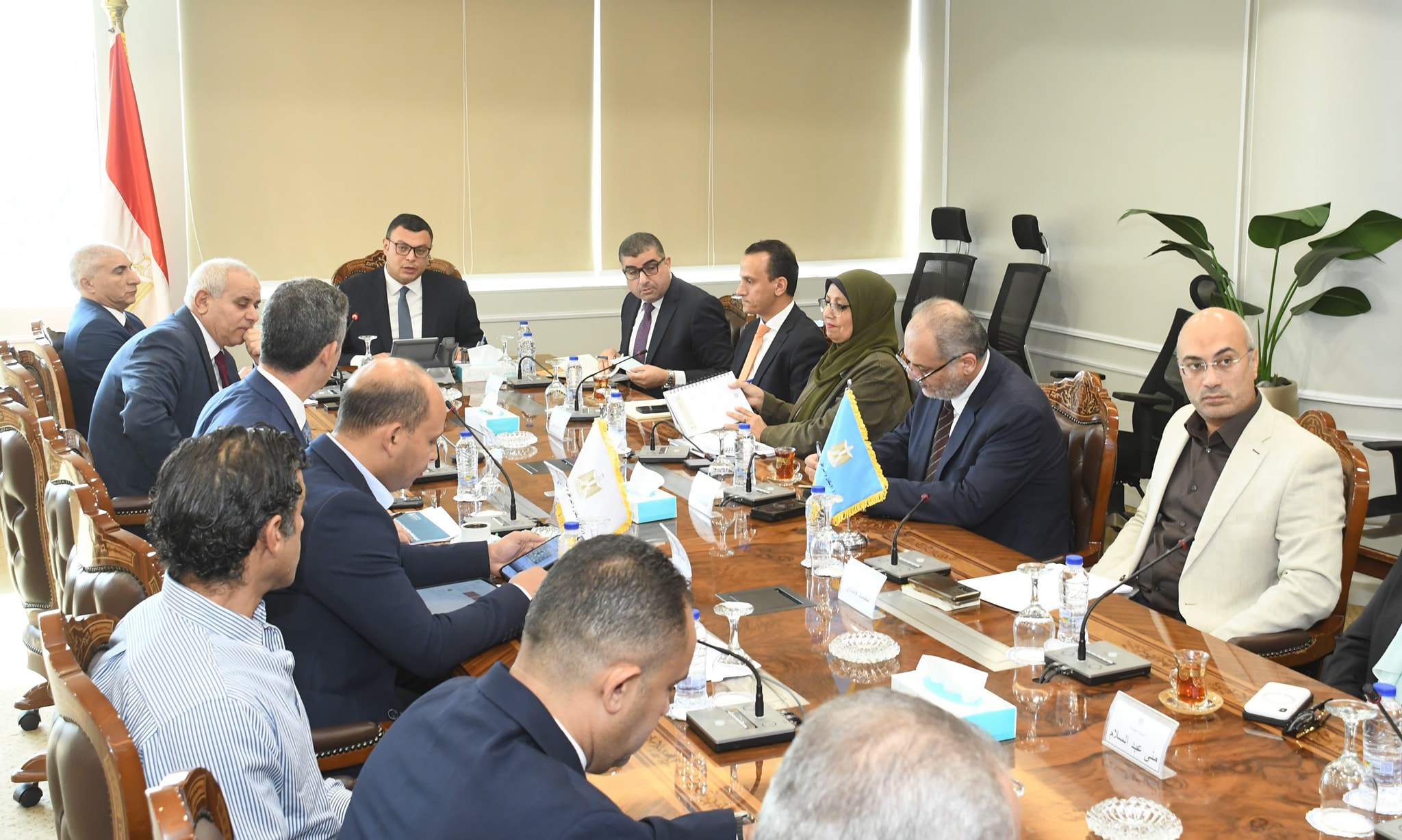 وزير الإسكان يتابع معدلات تسويق الفرص الاستثمارية بالمدن الجديدة