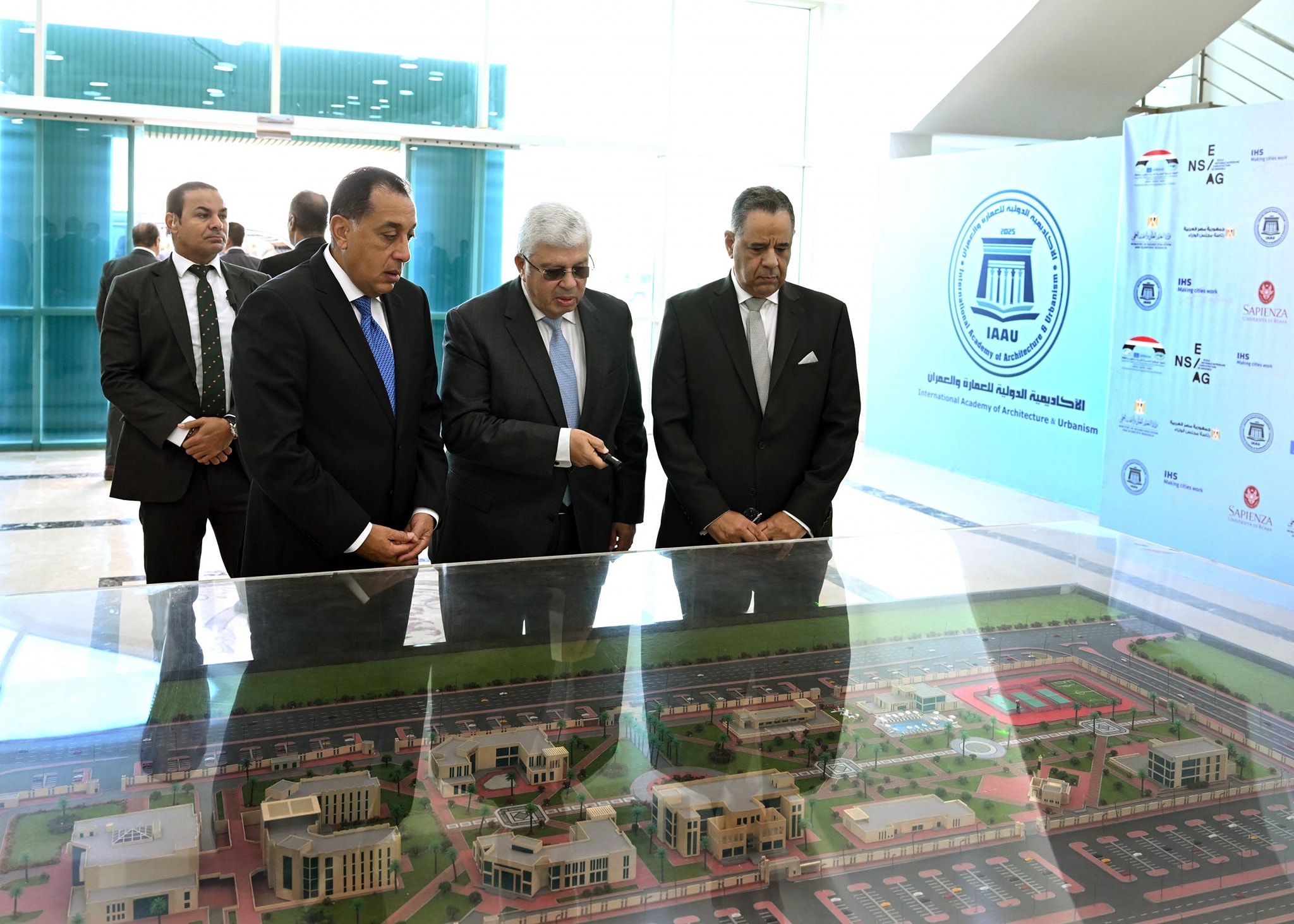 تدشين الأكاديمية الدولية للعمارة والعمران في العاصمة الإدارية