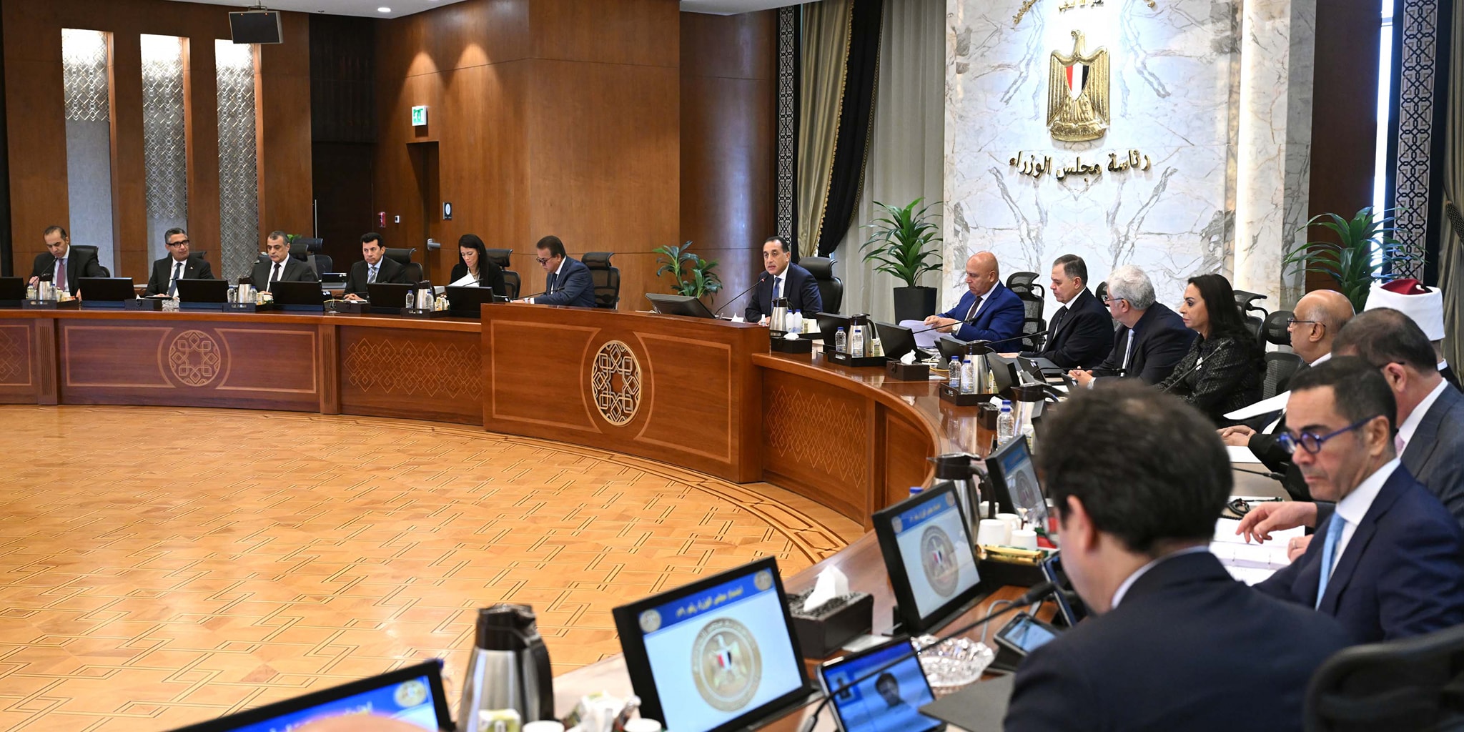 الحكومة توافق على إقامة 3 مشروعات للعمل بنظام المناطق الحرة