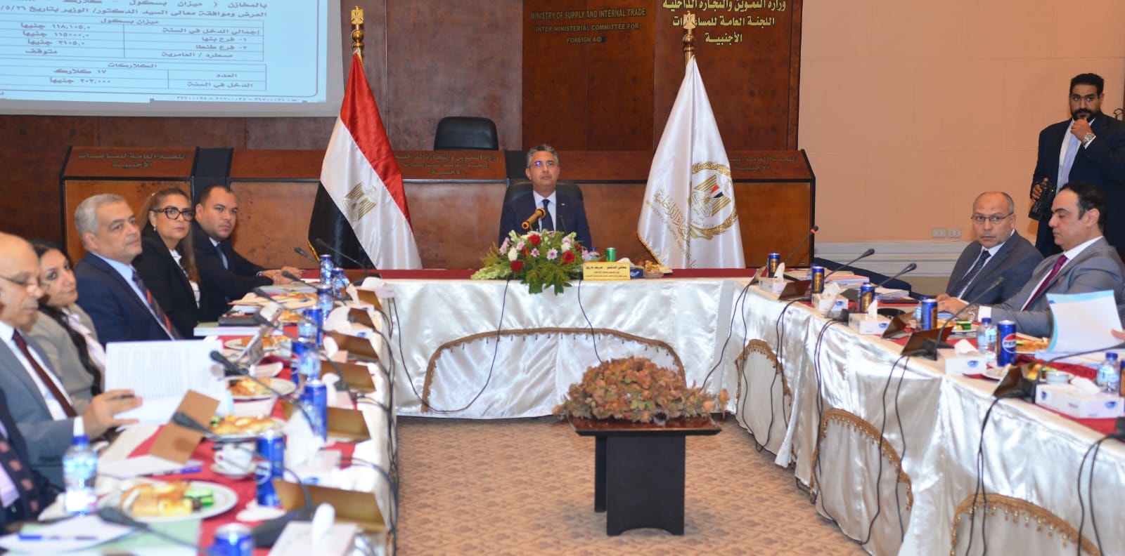 وزير التموين يترأس اجتماع مجلس إدارة اللجنة العامة للمساعدات الأجنبية 