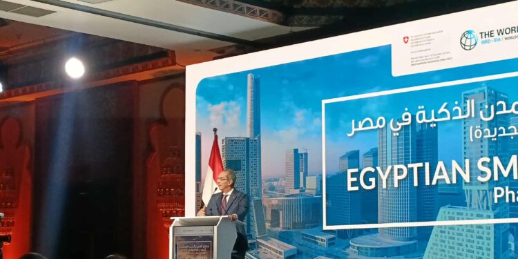 وزير الاتصالات: مراكز البيانات ركيزة أساسية لإدارة المدن الذكية في مصر